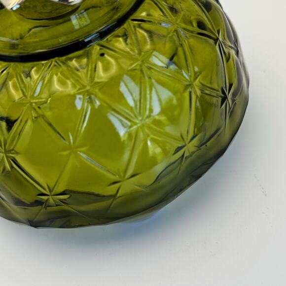 Vintage Green Indiana Glass Bowl Mesh Quilted Diamond Pineapple Metal Base - Picture 8 of 8